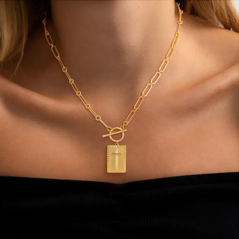 Elora Cross Chain Necklace